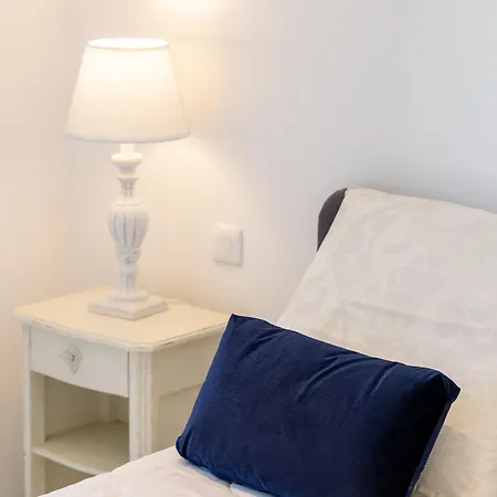 Belle Villa, Proche Des Plages, Piscine, Climatisee * Sainte-Maxime