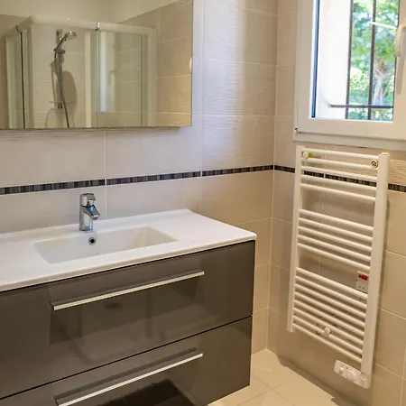 Villa Belle Villa, Proche Des Plages, Piscine, Climatisee