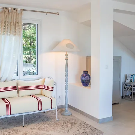 Belle Villa, Proche Des Plages, Piscine, Climatisee * Sainte-Maxime
