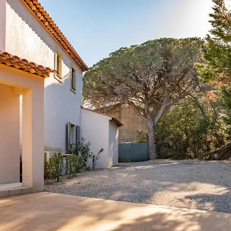 Belle Villa, Proche Des Plages, Piscine, Climatisee Sainte-Maxime
